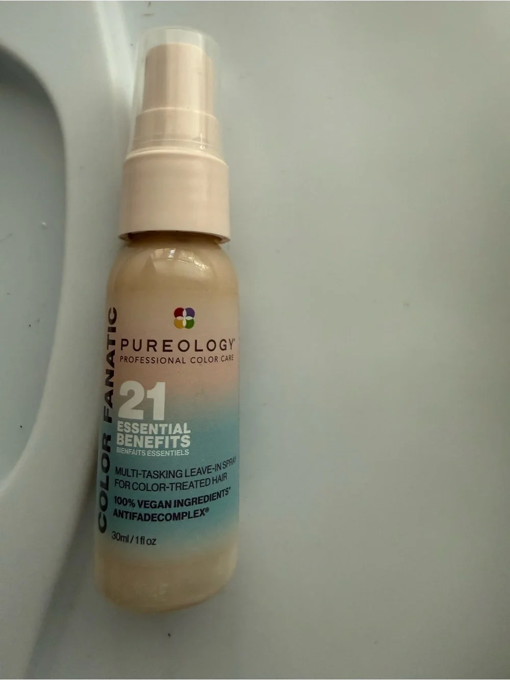 Pureology 21 Essential Benefits Leave-In Spray